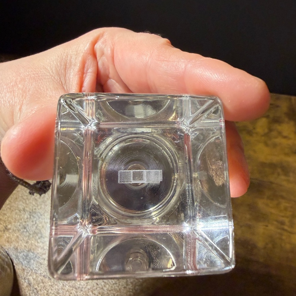Lead Crystal Letter “I” Wine Stopper - Picture 3 of 4